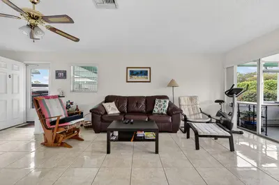 622 Hummingbird Lane, Delray Beach – Villa for sale