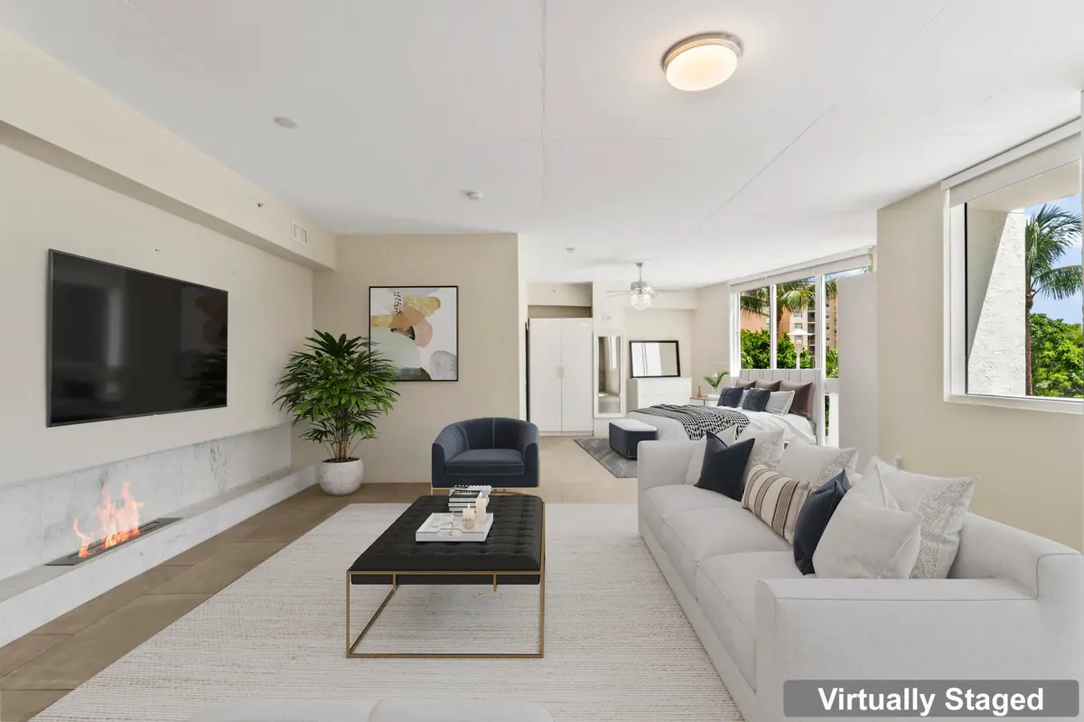 photos_high_resolution_1617_N_Flager_Dr_ at 1617 N Flagler Drive 302, West Palm Beach