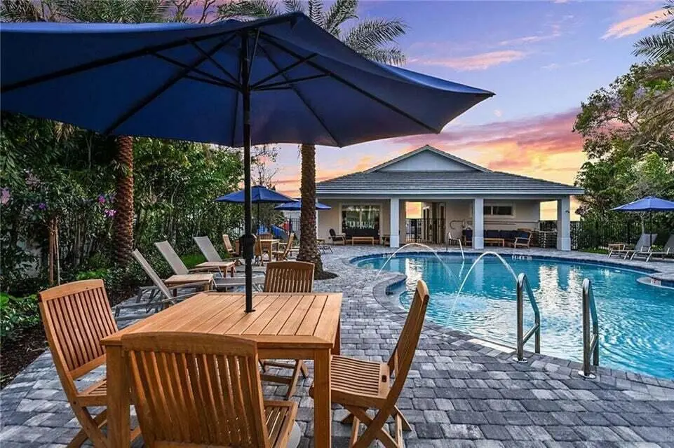 sand1 at 552 Sanderling Circle, Deerfield Beach