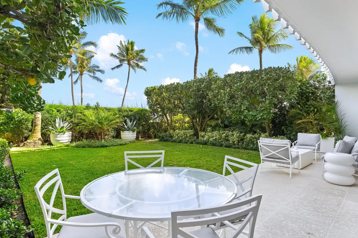 Loggia at 300 S Ocean Boulevard 1b, Palm Beach