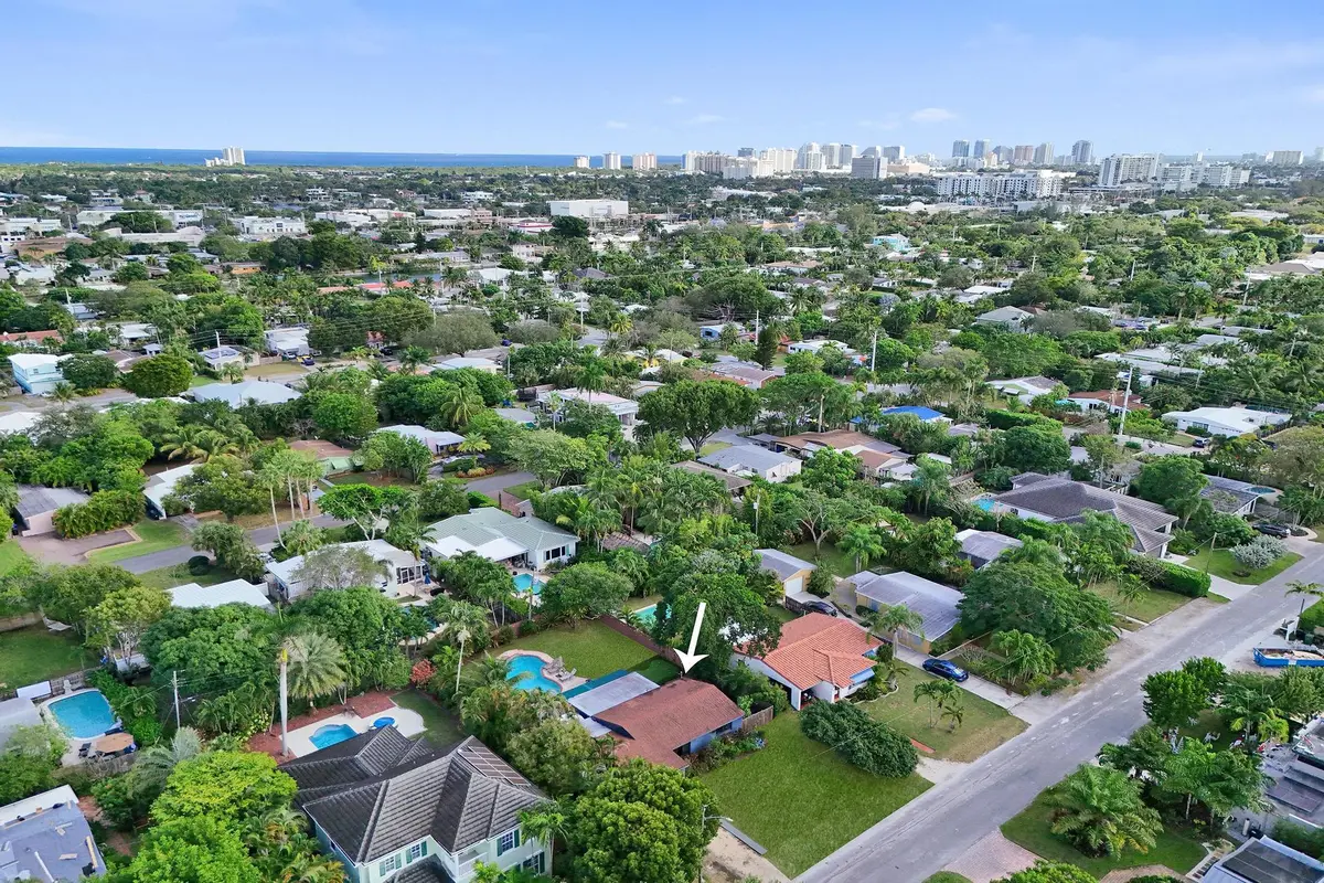 DJI_20251126143825_0478_D at 1728 NE 17th Terrace, Fort Lauderdale