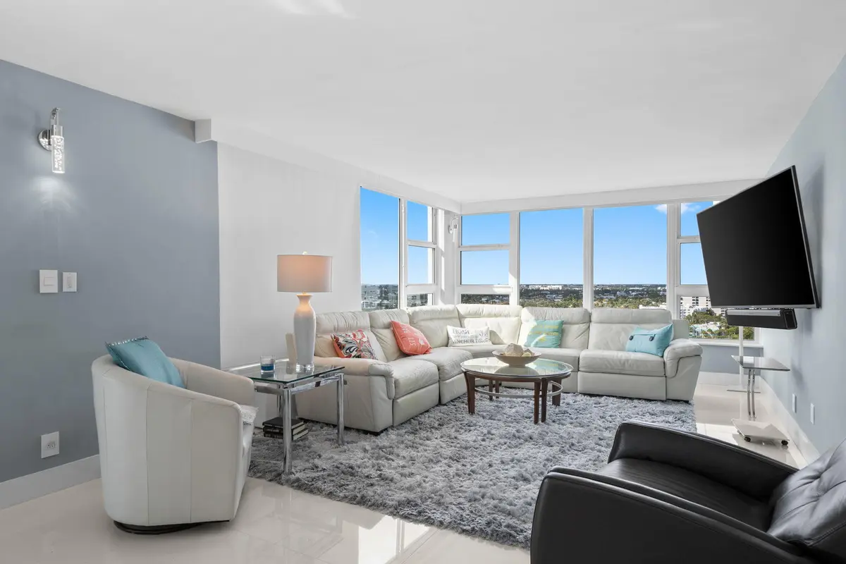 4-web-or-mls-A7R02050 copy at 1620 S Ocean Boulevard 16-h, Lauderdale-By-The-Sea