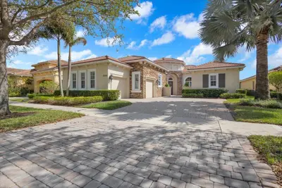 10095 SW Nuova Way, Port St. Lucie – sold