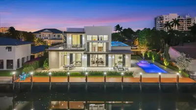 5211 NE 32nd Avenue, Fort Lauderdale – sold