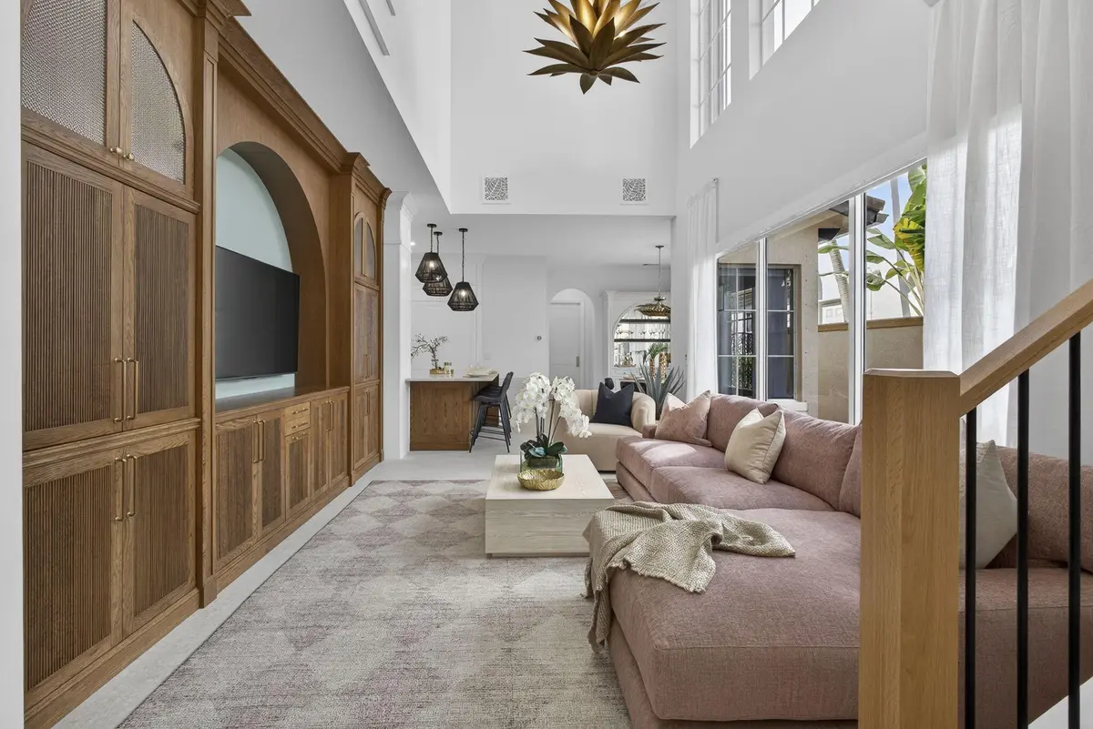 Living Area at 26 Stoney Drive, Palm Beach Gardens