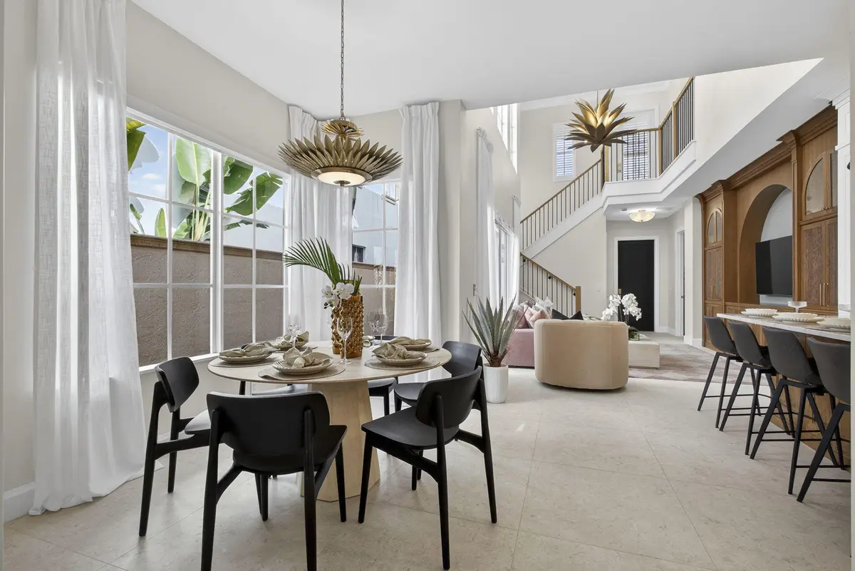 Eat in Kitchen at 26 Stoney Drive, Palm Beach Gardens