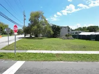 602 NW 1st Street, Dania Beach, FL – mixed-use property photo 8