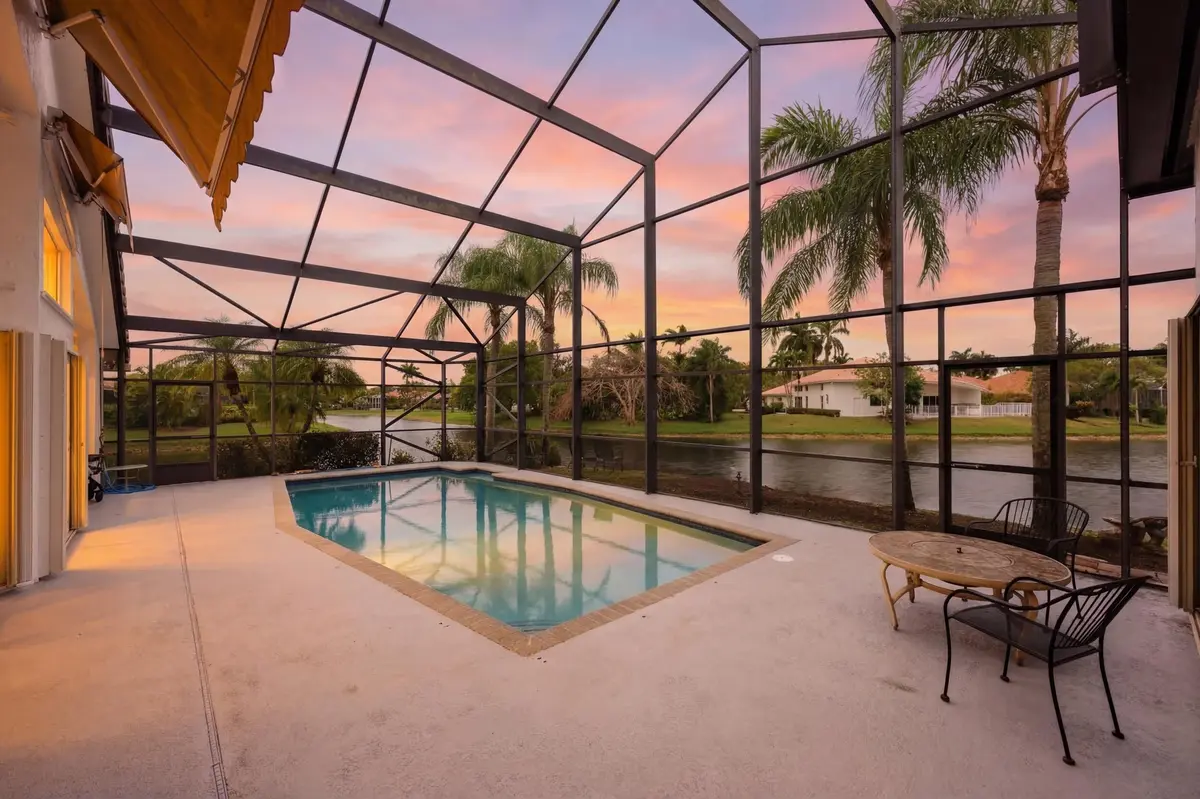 2_054__jjl6130_twilight_a66773c2-0702-44 at 5022 NW 100th Terrace, Coral Springs