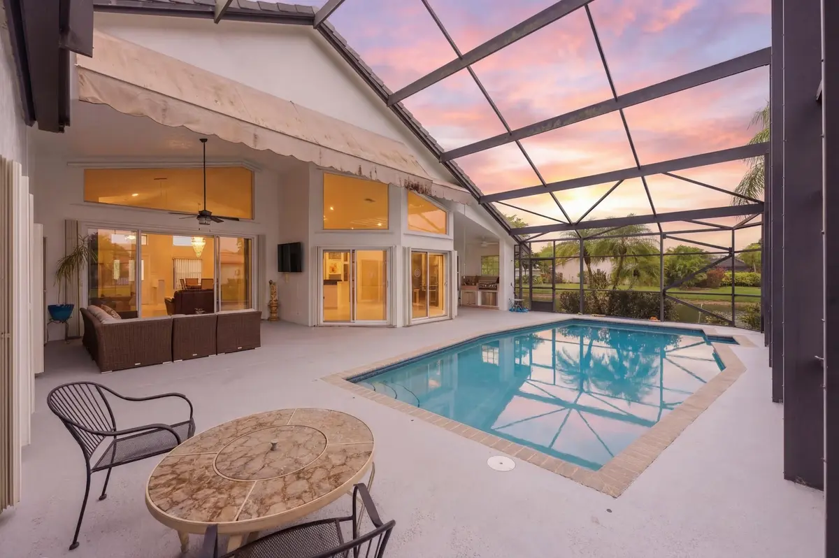 3_055__jjl6135_twilight_d134503f-24d6-42 at 5022 NW 100th Terrace, Coral Springs