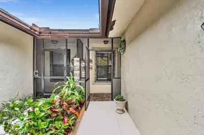 23120 Barwood Park Lane B, Boca Raton – sold