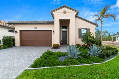 2801 SE Ashfield Drive, Port St. Lucie – Single Family Residence for sale
