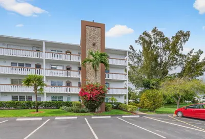 1121 Cambridge F, Deerfield Beach – sold