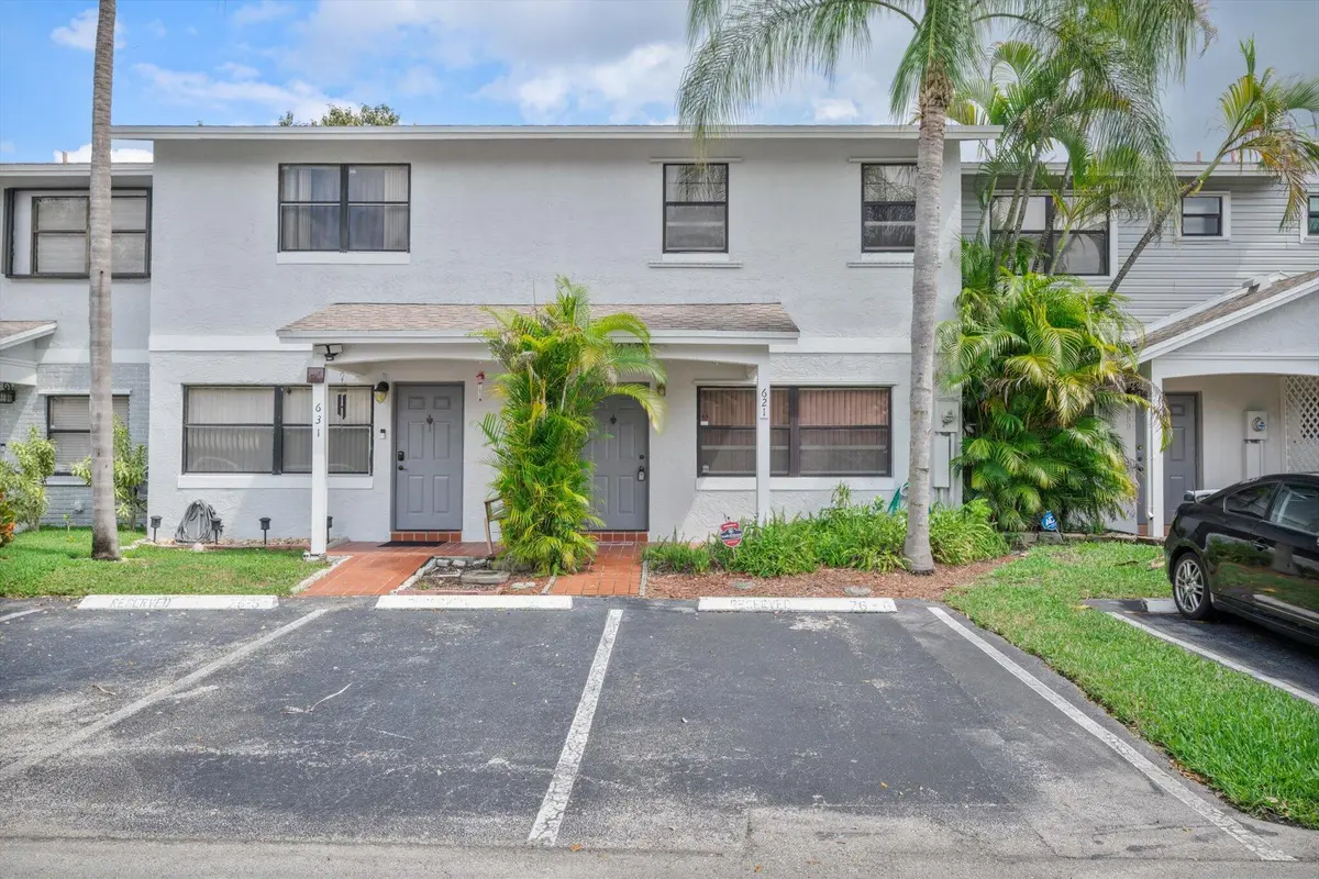 01-621 NW 105th Way_001 at 621 NW 105th Way, Pembroke Pines