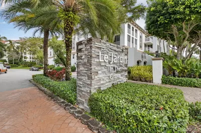 7369 Orangewood Lane 307, Boca Raton – Condominium for sale