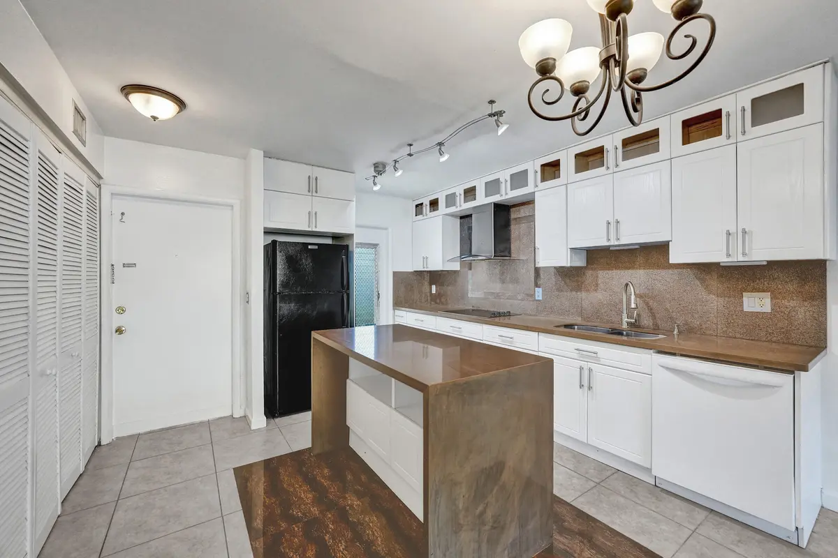RJP02496 at 600 SE 2nd Avenue K2, Deerfield Beach