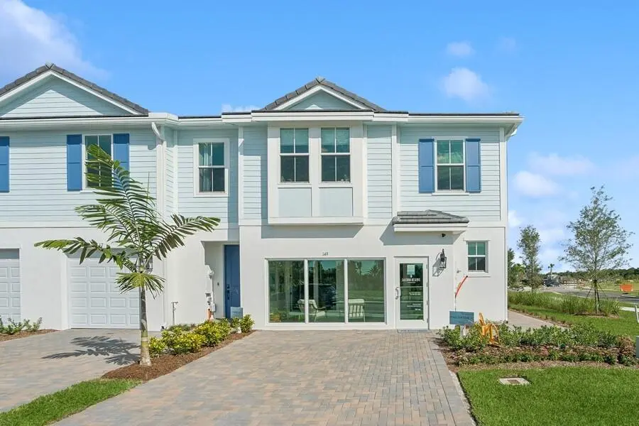 Fullerton II at 170 SE Birch Terrace, Stuart