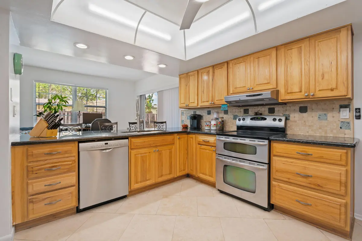 10-web-or-mls-4954-sw-91st-ave at 4954 SW 91st Avenue, Cooper City