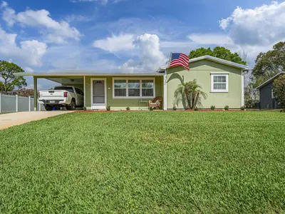 573 Autumn Terrace, Sebastian – Single Family Residence for sale