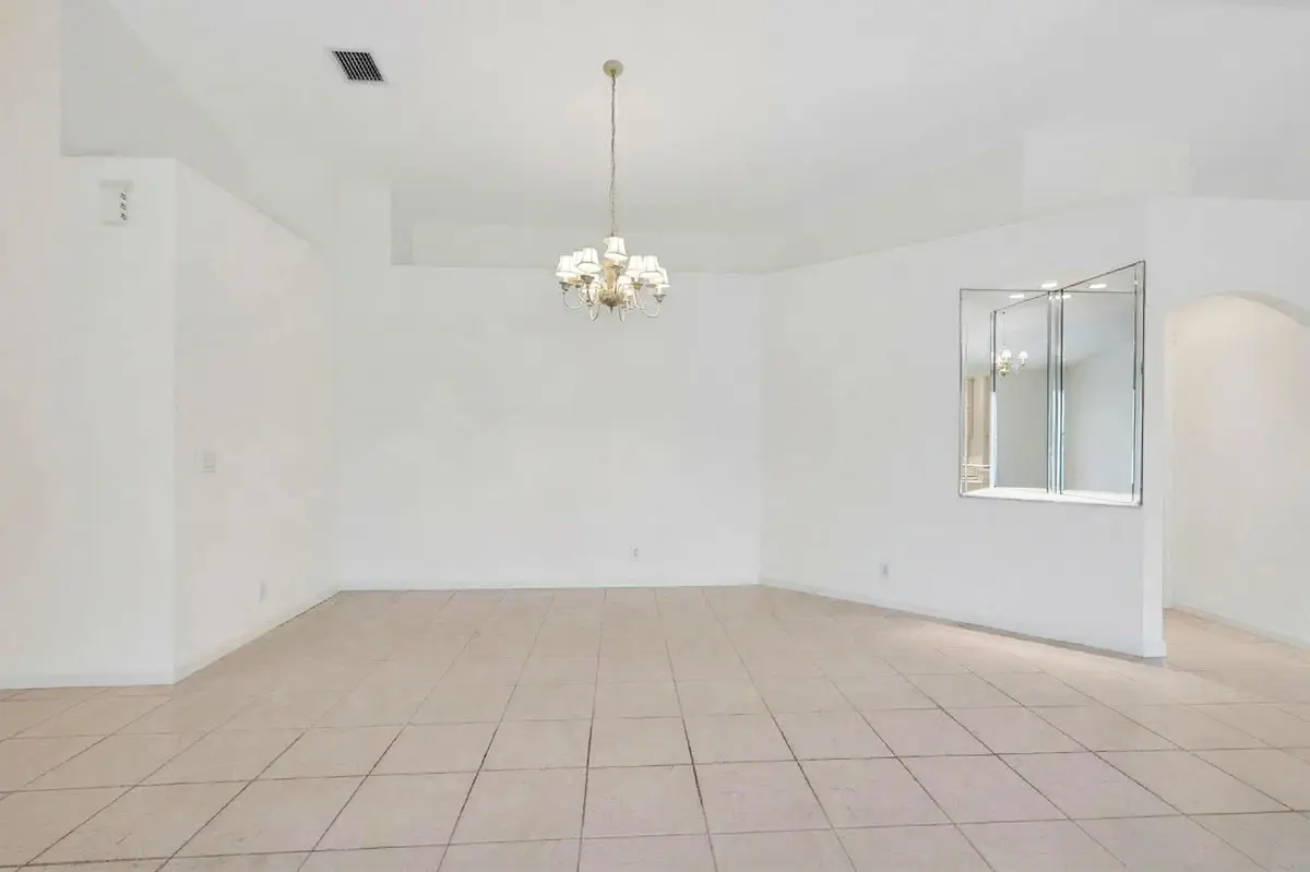 Dining Room at 10382 Utopia Circle, Boynton Beach