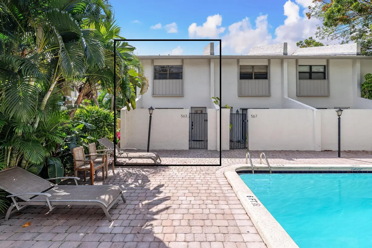 Unit 563 at 563 NE 7th Avenue 1B, Fort Lauderdale
