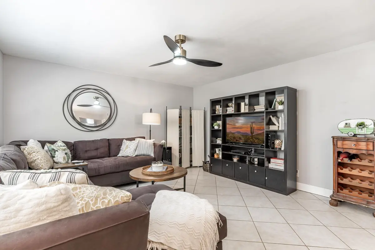 Living Room at 563 NE 7th Avenue 1B, Fort Lauderdale