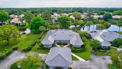 7334 Pine Creek Way, Port St. Lucie – Townhouse for rent