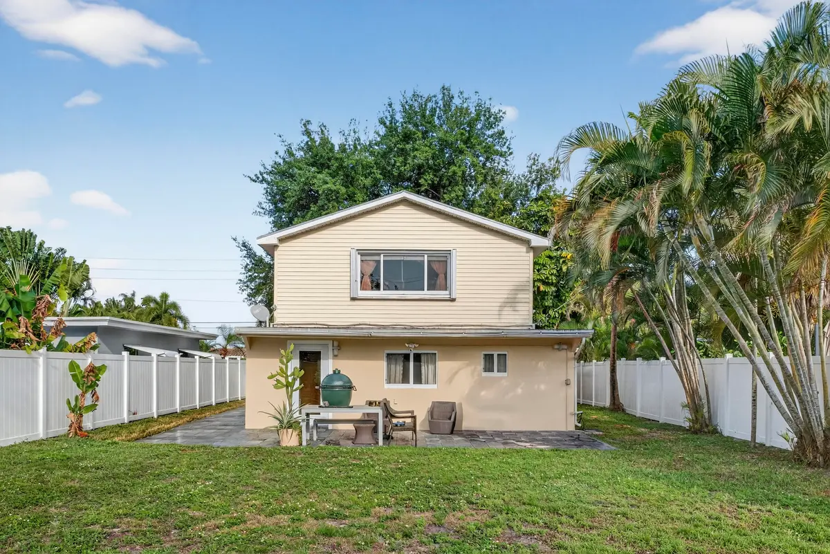1503 NE 18th Ave Fort Lauderdale - Gabri at 1503 NE 18th Avenue, Fort Lauderdale
