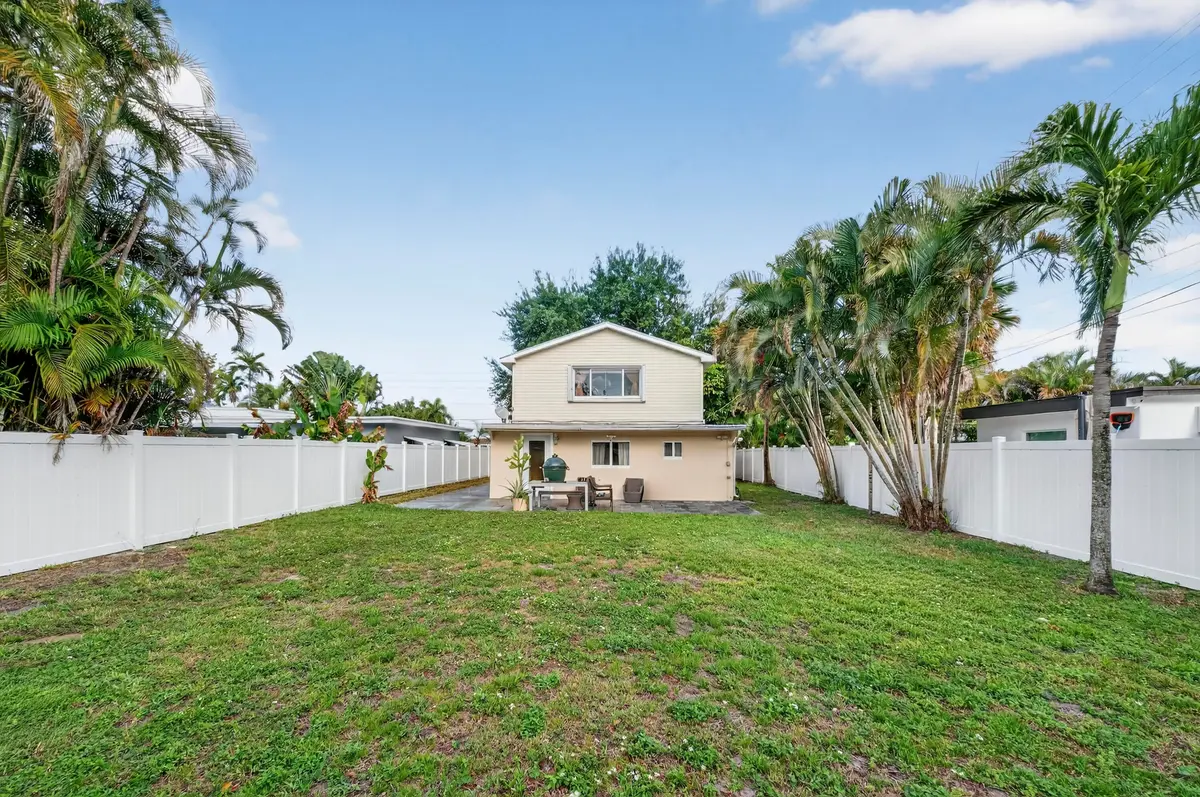 1503 NE 18th Ave Fort Lauderdale - Gabri at 1503 NE 18th Avenue, Fort Lauderdale