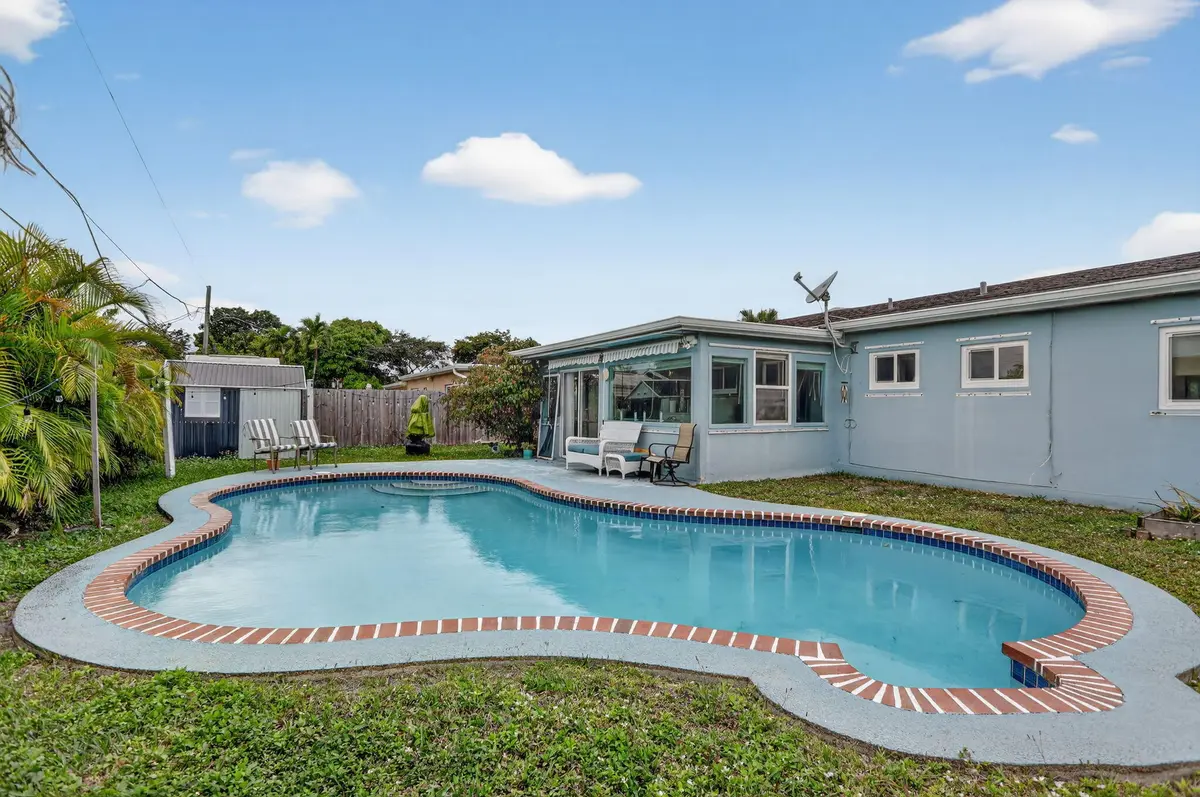 POOL at 6440 NW 22nd Court, Margate