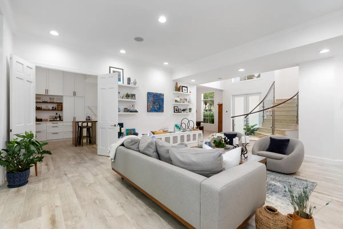 1I6A4582 at 24 Grand Bay Estates Circle, Key Biscayne