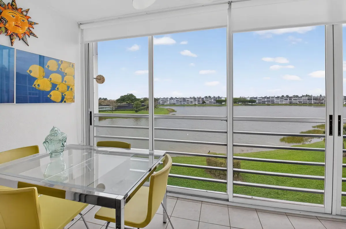 23-web-or-mls-DSC_5027 at 3085 E Exeter 3085, Boca Raton