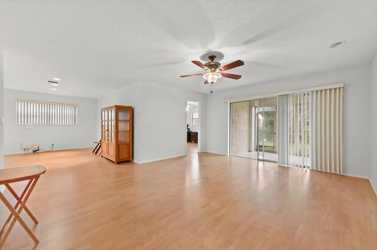 07 Living Room 02 at 103 Lake Anne Drive, West Palm Beach