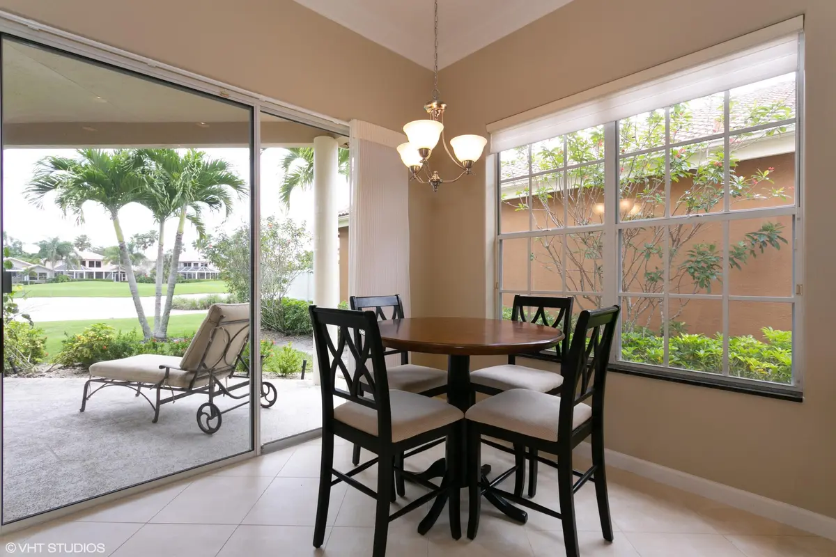Eat in KItchen at 8407 Quail Meadow Way, West Palm Beach