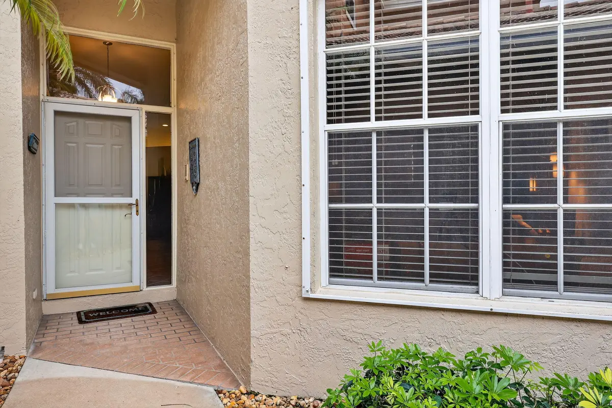 5-web-or-mls-8P3A2046 at 8216 Quail Meadow Trace, West Palm Beach