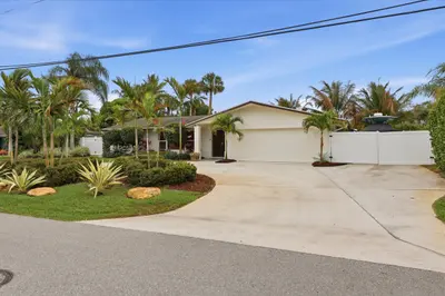 7 River Drive, Tequesta – sold