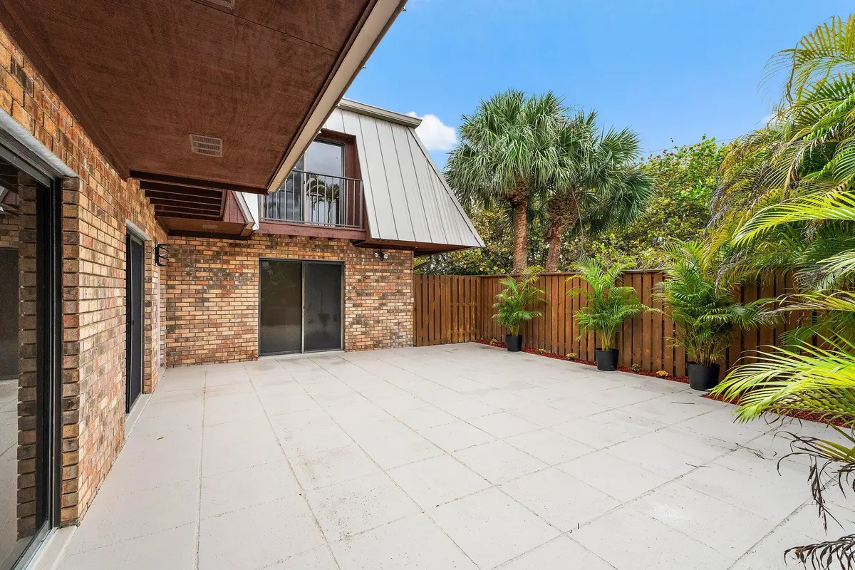 005-1420OceanWay-7C-Jupiter-SMALL at 1420 Ocean Way 7c, Jupiter