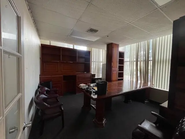 101-B Corner Office2 at 631 Us-1 101, North Palm Beach
