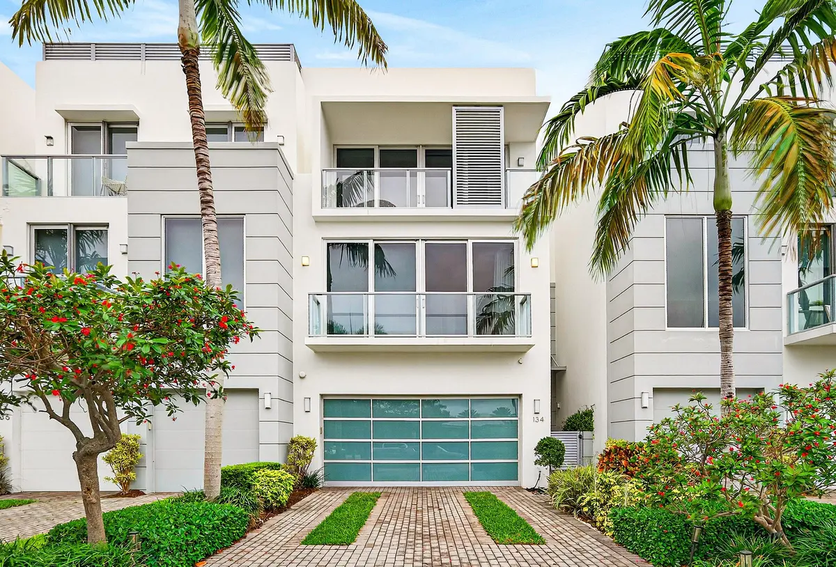 134 MacFarlane Drive at 134 Macfarlane Drive, Delray Beach
