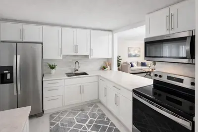 2687 Garden Drive 212, Lake Worth Beach – Condominium for sale