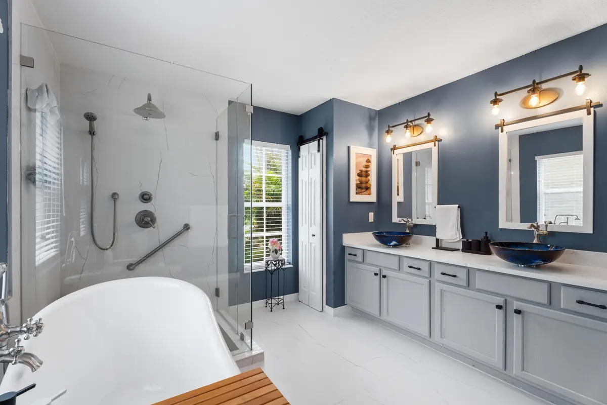 Ensuite dual vanities at 5593 NW Wesley Road, Port St. Lucie