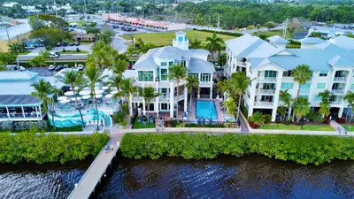 975 NW Flagler Avenue, Stuart – Condominium for rent