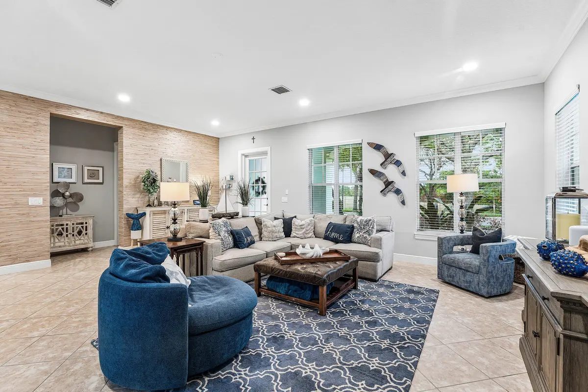 Living Area at 206 Botanica Drive, Jupiter