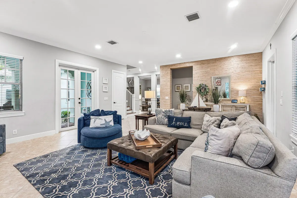 Living Area at 206 Botanica Drive, Jupiter