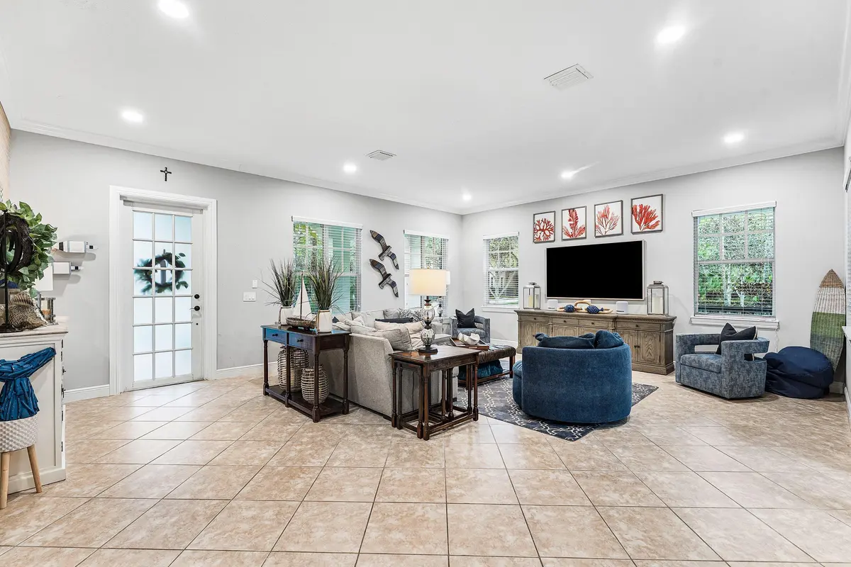 Living Area at 206 Botanica Drive, Jupiter