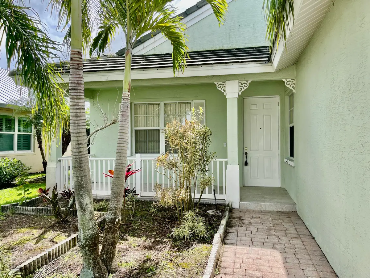 IMG_8867 at 185 NW Willow Grove Avenue, Port St. Lucie