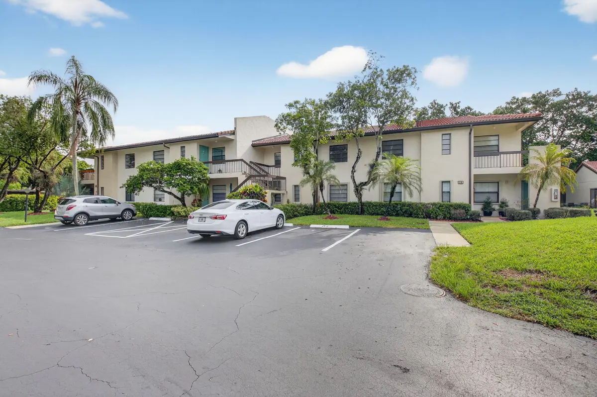 1-web-or-mls-012_DSC_0758 at 21988 Cypress Drive 43f, Boca Raton