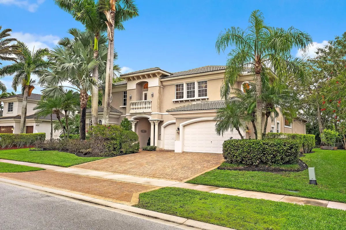 8431 Egret Lakes Lane at 8431 Egret Lakes Lane, West Palm Beach