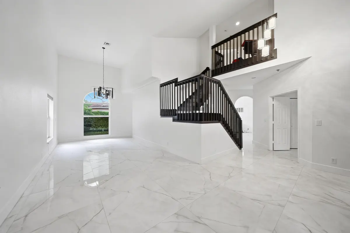 hf_20260319_195833_55e71d35-3ac1-483d-b2 at 4752 NW 120th Way, Coral Springs