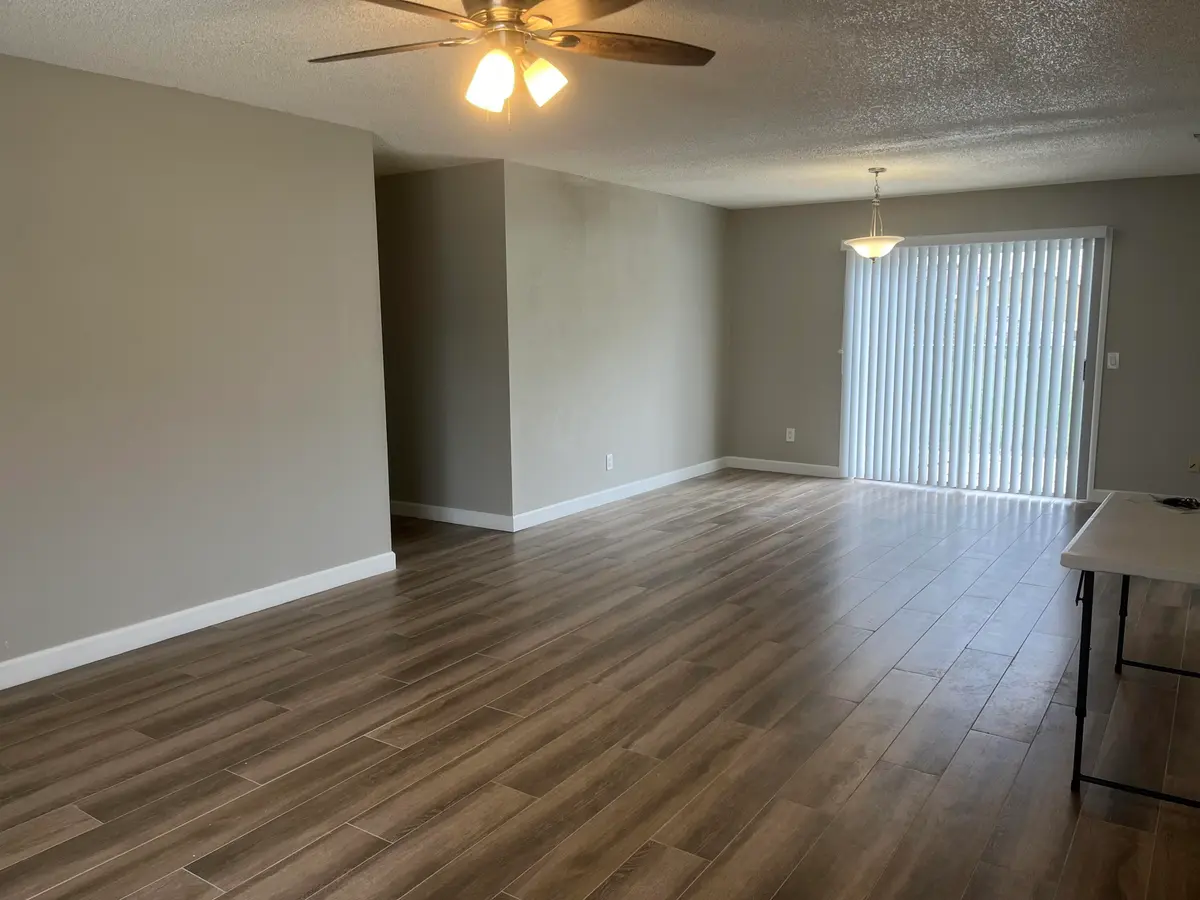 IMG_4112 at 2122 SE Heathwood Circle, Port St. Lucie