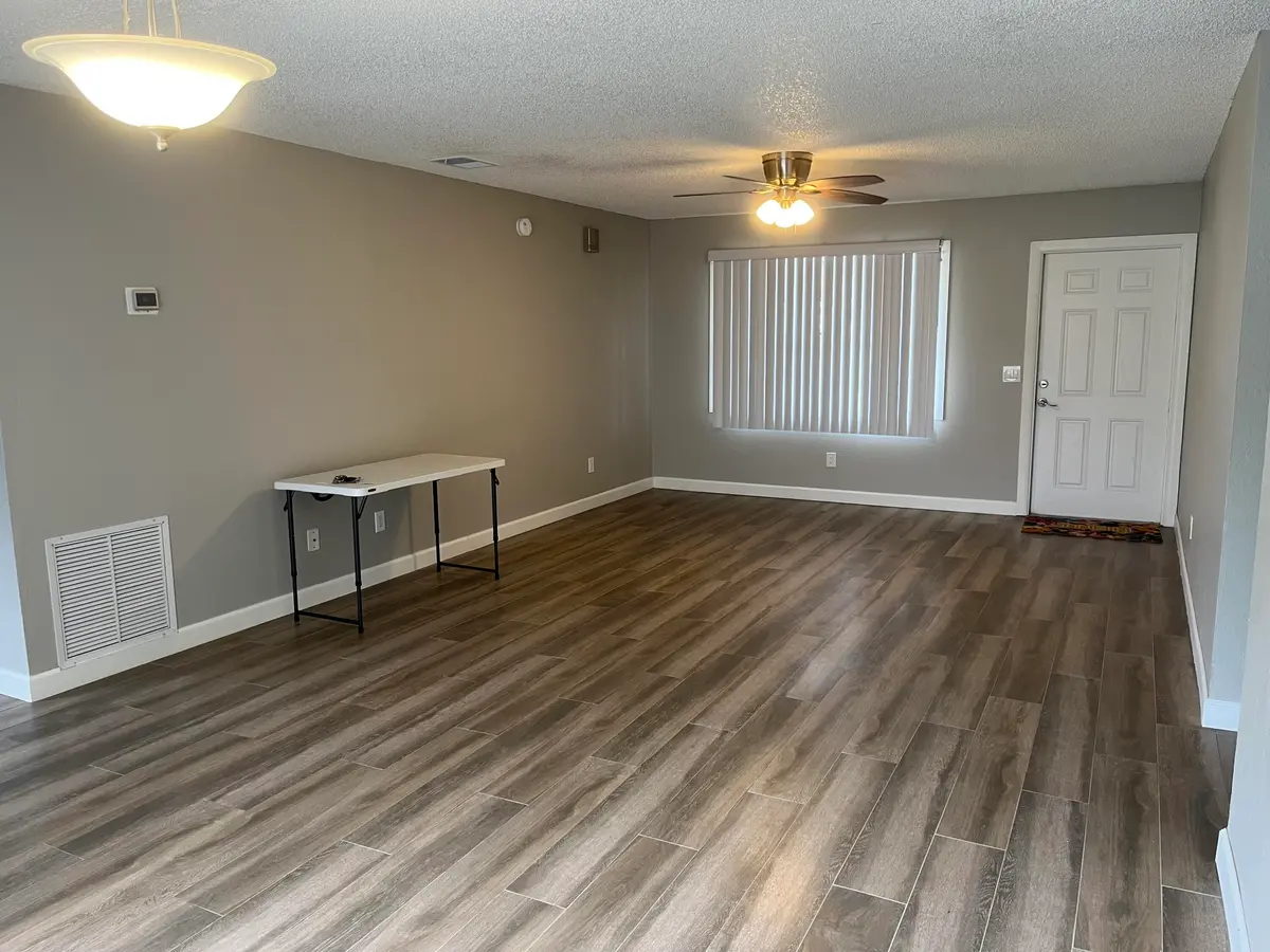IMG_4110 at 2122 SE Heathwood Circle, Port St. Lucie